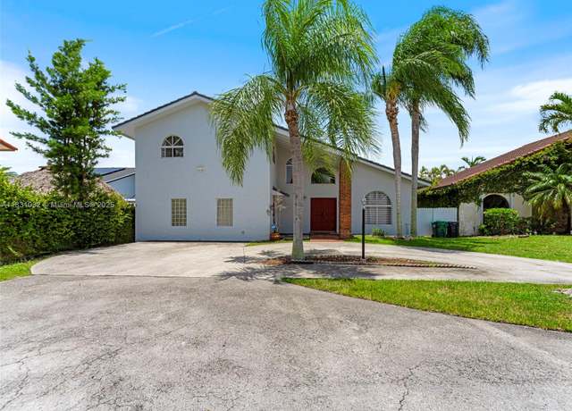 Property at 14402 SW 111th St, Miami, FL 33186, 6 beds, 3.5 baths