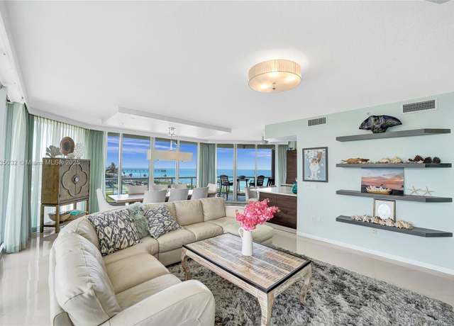 Property at 6051 N Ocean Dr #404, Hollywood, FL 33019, 3 beds, 2.5 baths