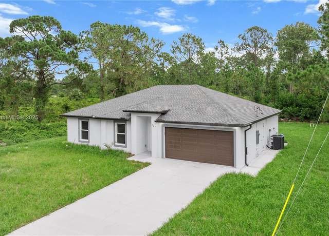 Property at 767 Silverstar Ave, Lehigh Acres, FL 33974, 3 beds, 2 baths