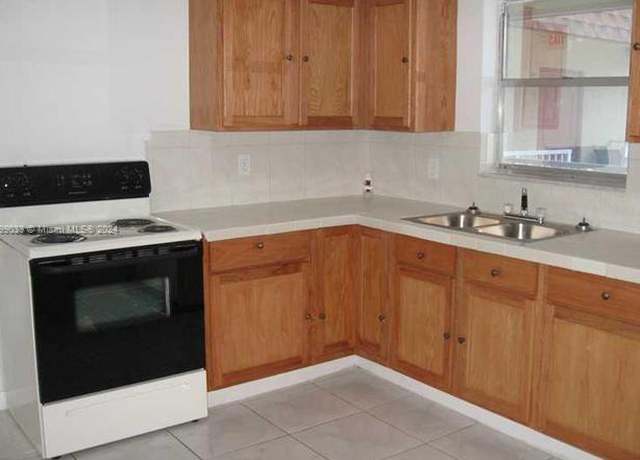 Property at 4524 SW 54th St Unit 603-W, Dania Beach, FL 33314, 2 beds, 2 baths