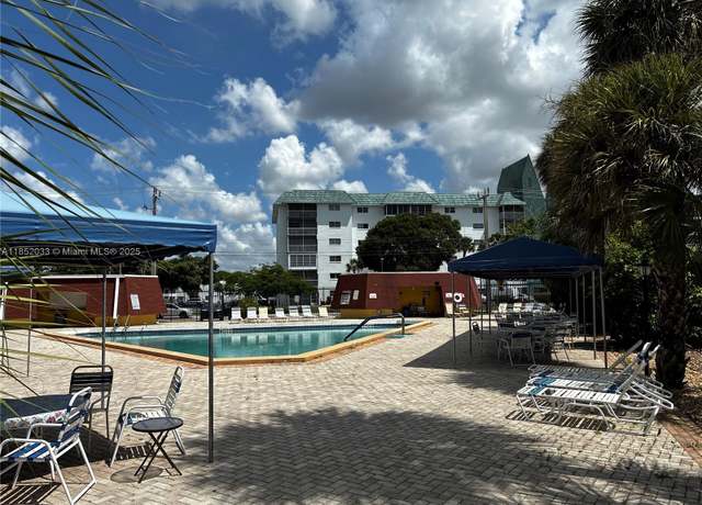 Property at 4740 NW 21st St #309, Lauderhill, FL 33313, 1 bed, 1.5 baths