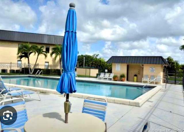Property at 9317 NW 1st Ct #105, Pembroke Pines, FL 33024, 2 beds, 2 baths