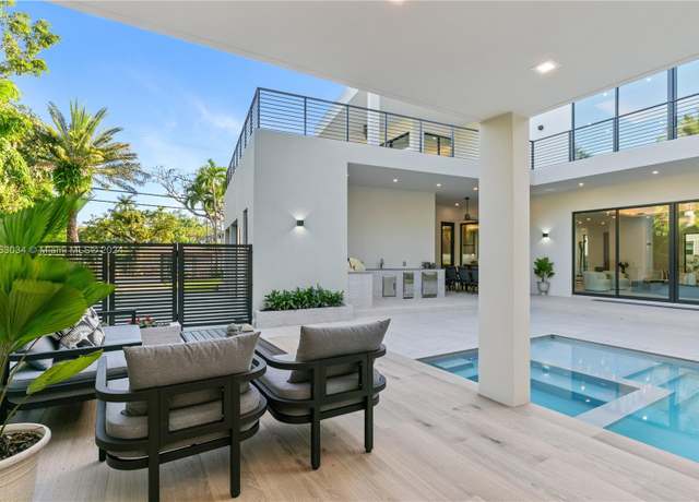 Property at 4115 Park Ave, Miami, FL 33133, 5 beds, 6.5 baths