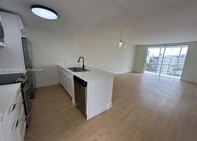 Property at 2930 Point East Dr Unit E610, Aventura, FL 33160, 1 bed, 1 bath