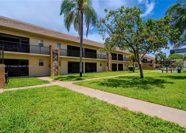 Property at 421 NE 1st St #101, Hallandale Beach, FL 33009, 3 beds, 2 baths