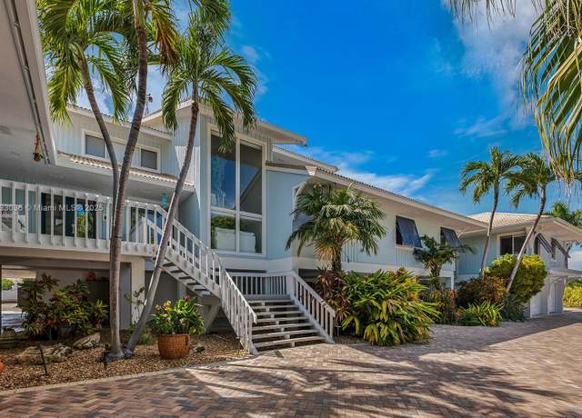 Property at 126 Calle Ensueno, Marathon, FL 33050, 7 beds, 6.5 baths