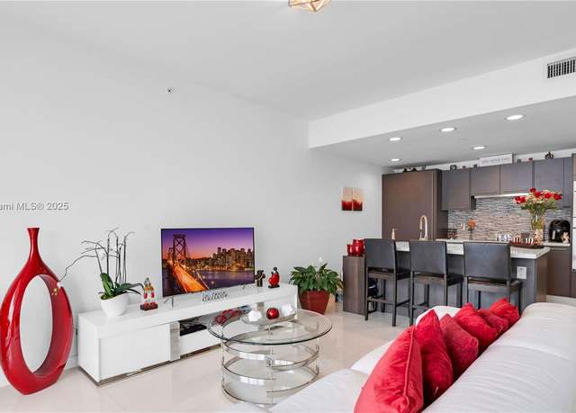 Property at 7875 NW 107th Ave #511, Doral, FL 33178, 1 bed, 1 bath