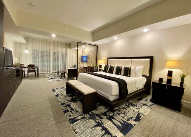 Property at 5300 NW 87th Ave #1006, Doral, FL 33178, 1 bed, 1 bath