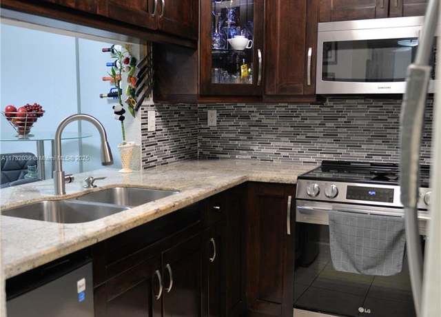 Property at 10900 SW 104th St #314, Miami, FL 33176, 1 bed, 1 bath