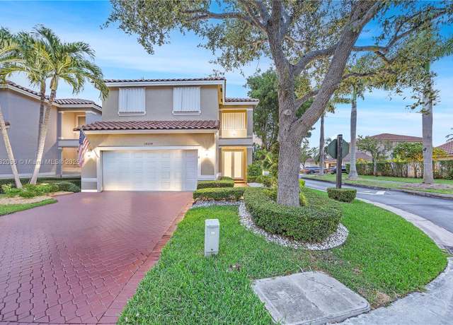 Property at 14604 SW 132nd Ave, Miami, FL 33186, 4 beds, 2.5 baths