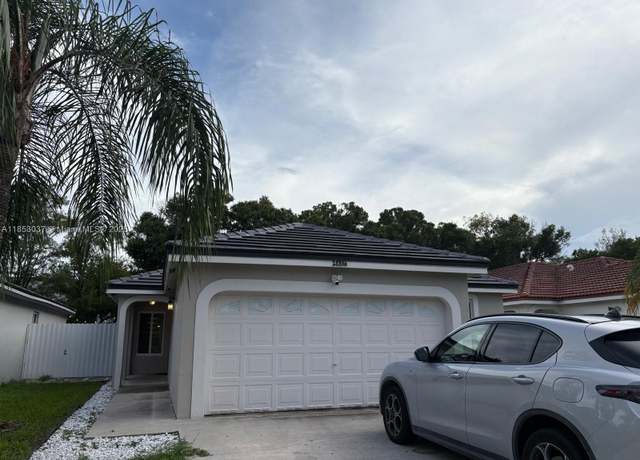 Property at 18336 NW 6th St, Pembroke Pines, FL 33029, 3 beds, 2 baths