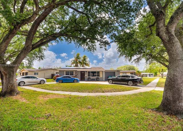 Property at 5101 SW 92nd Ter, Cooper City, FL 33328, 3 beds, 2 baths