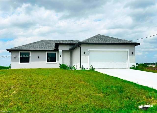 Property at 9017 Meadow Cir, La Belle, FL 33935, 4 beds, 3 baths