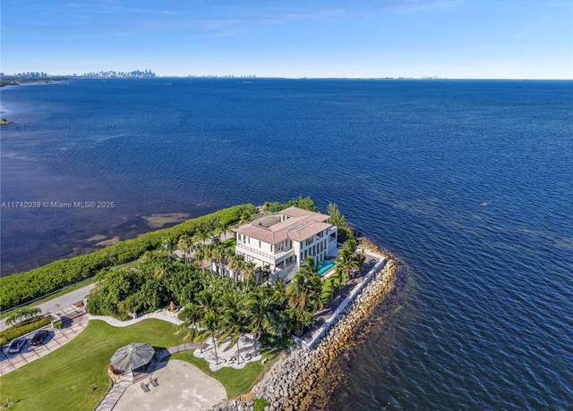 Property at 650 Lugo Ave, Coral Gables, FL 33156, 8 beds, 7 baths
