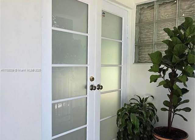 Property at 635 Euclid Ave #112, Miami Beach, FL 33139, 2 beds, 2.5 baths