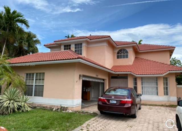 Property at 15244 SW 109th St, Miami, FL 33196, 5 beds, 3.5 baths