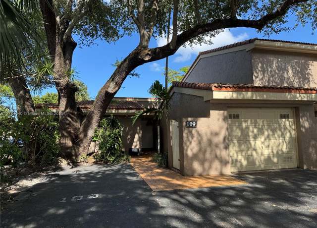 Property at 109 Heatherbrook Way #146, Hollywood, FL 33021, 2 beds, 2 baths