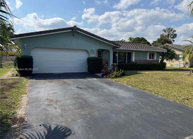 Property at 2646 NW 118th Dr, Coral Springs, FL 33065, 3 beds, 2 baths