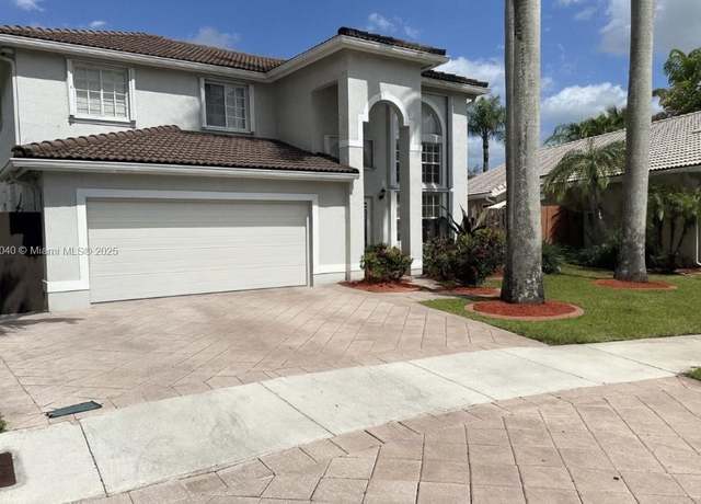 Property at 10331 SW 164th Ct, Miami, FL 33196, 5 beds, 3 baths