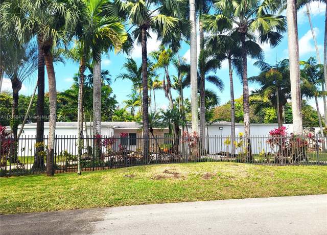 Property at 8290 Sunset Dr, Miami, FL 33143, 4 beds, 3 baths