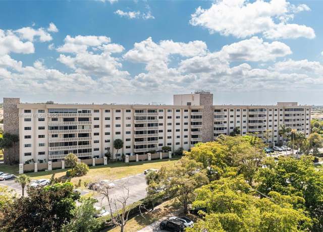 Property at 800 NE 195th St #518, Miami, FL 33179, 2 beds, 2 baths