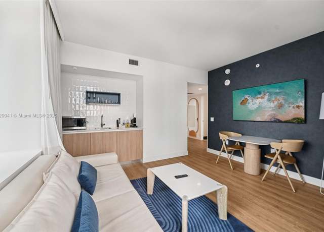 Property at 601 NE 1st Ave #1901, Miami, FL 33132, 2 beds, 2 baths