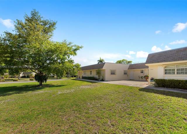 Property at 17084 SW 112th Ct Unit V3142, Miami, FL 33157, 1 bed, 1.5 baths