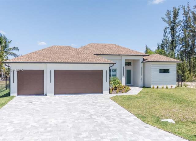 Property at 601 SW 13th St, Cape Coral, FL 33991, 4 beds, 3 baths