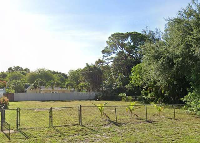 Property at 1540 SW 29th Ter, Fort Lauderdale, FL 33312, 3 beds, 3 baths