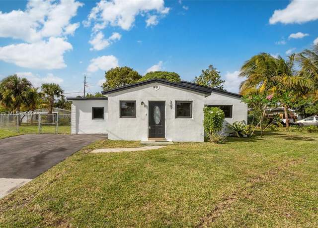 Property at 327 NE 15th Ave, Boynton Beach, FL 33435, 3 beds, 2 baths