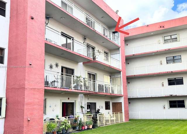 Property at 8425 NW 8th St #404, Miami, FL 33126, 2 beds, 2 baths