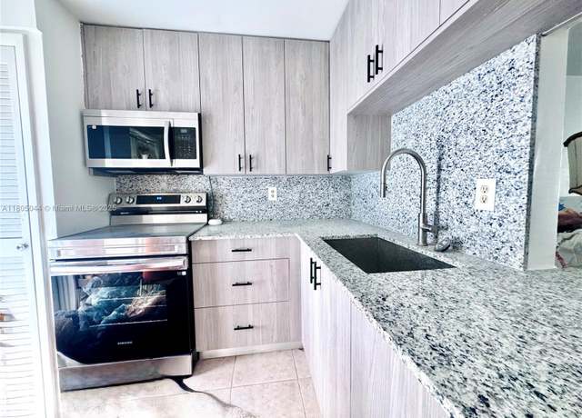 Property at 1701 NE 191st St Unit A108, Miami, FL 33179, 1 bed, 1.5 baths