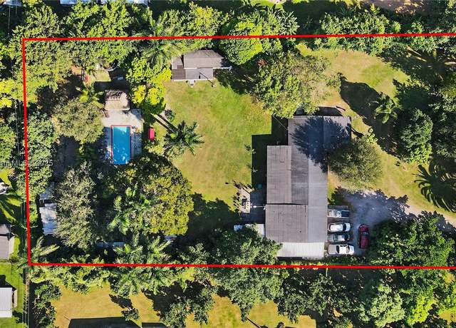 Property at 16625 SW 236th St, Homestead, FL 33031, 4 beds, 3 baths