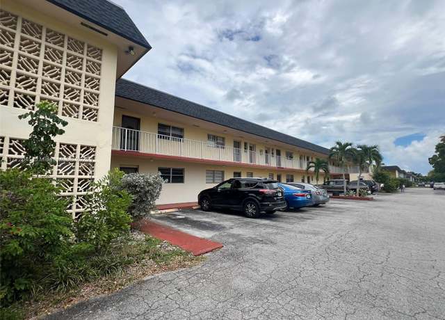 Property at 19305 NE 2nd Ave #2302, Miami, FL 33179, 2 beds, 2 baths