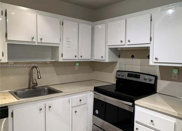 Property at 600 Three Islands Blvd #620, Hallandale Beach, FL 33009, 1 bed, 1.5 baths