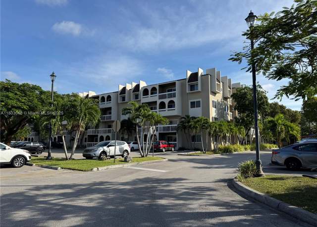 Property at 7915 Camino Real Unit N-302, Miami, FL 33143, 1 bed, 1 bath