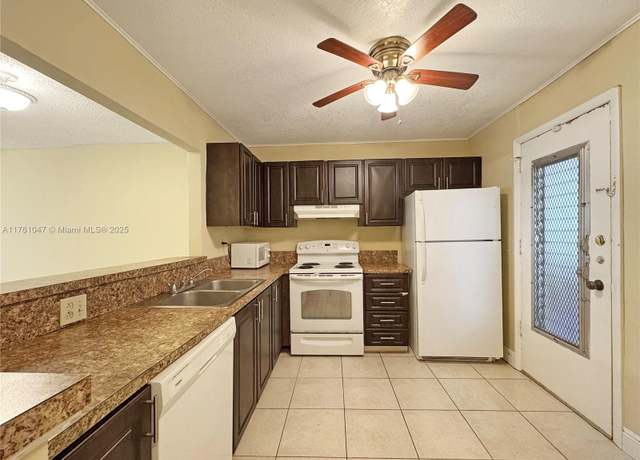 Property at 410 NW 68th Ave #207, Plantation, FL 33317, 2 beds, 1 bath