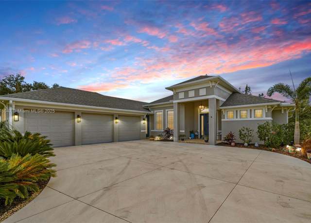 Property at 500 Woodstork Ln, Punta Gorda, FL 33982, 4 beds, 3 baths