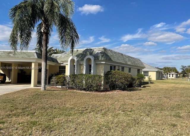 Property at 23 East Grns, Lehigh Acres, FL 33936, 2 beds, 2 baths
