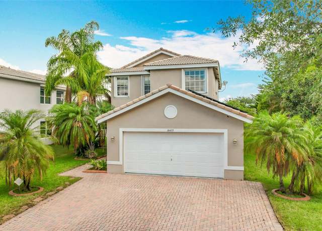 Property at 16435 SW 27th St, Miramar, FL 33027, 5 beds, 3 baths