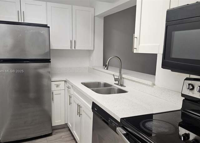 Property at 1720 NW N River Dr #113, Miami, FL 33125, 1 bed, 1 bath