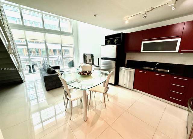 Property at 253 NE 2nd St #625, Miami, FL 33132, 1 bed, 1.5 baths