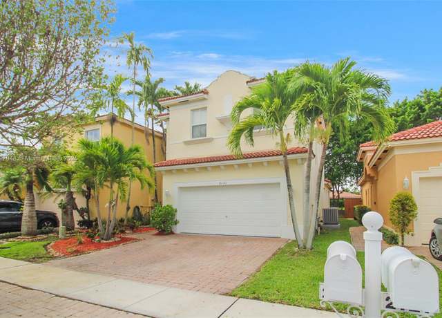 Property at 2131 NE 37th Rd, Homestead, FL 33033, 5 beds, 3.5 baths