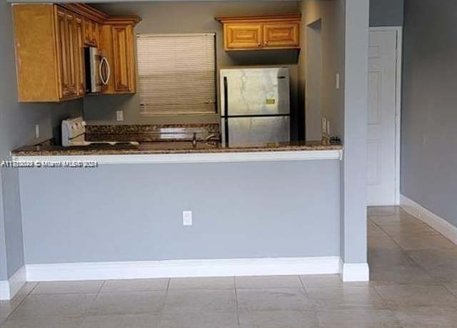Property at 1562 Lake Crystal Dr Unit C, West Palm Beach, FL 33411, 2 beds, 2 baths