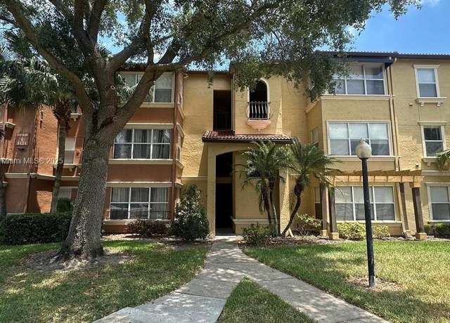 Property at 5124 Conroy Rd #27, Orlando, FL 32811, 2 beds, 2 baths