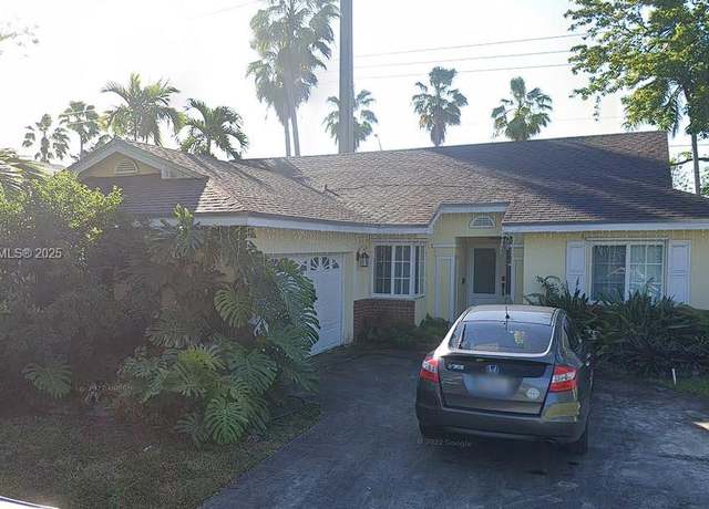 Property at 13878 SW 151st Ln, Miami, FL 33186, 3 beds, 2 baths