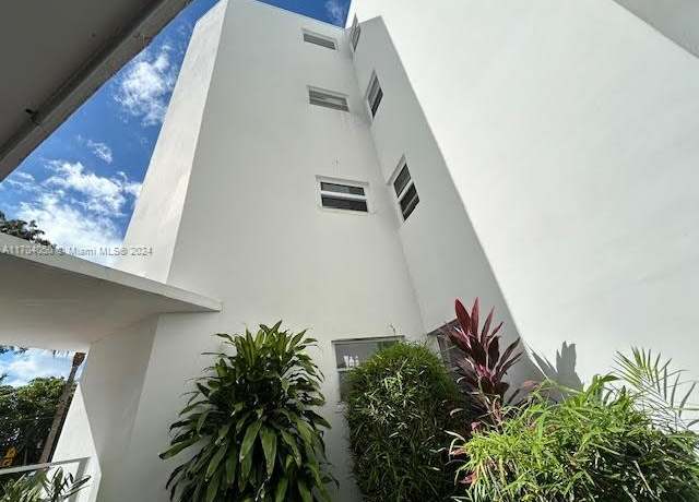 Property at 1075 93rd St #401, Bay Harbor Islands, FL 33154, 2 beds, 2 baths