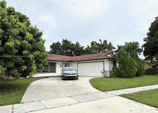 Property at 1156 Block Island Rd, Wellington, FL 33414, 4 beds, 2 baths
