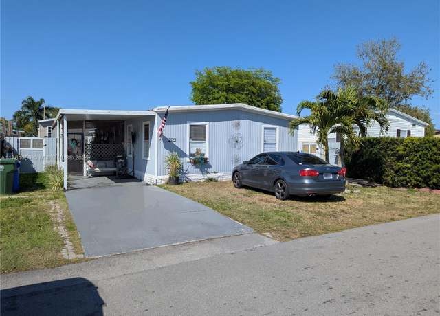 Property at 21761 NW 7th Mnr, Pembroke Pines, FL 33029, 3 beds, 2 baths