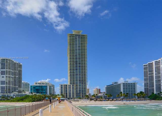 Property at 16699 Collins Ave #2107, Sunny Isles Beach, FL 33160, 2 beds, 2 baths